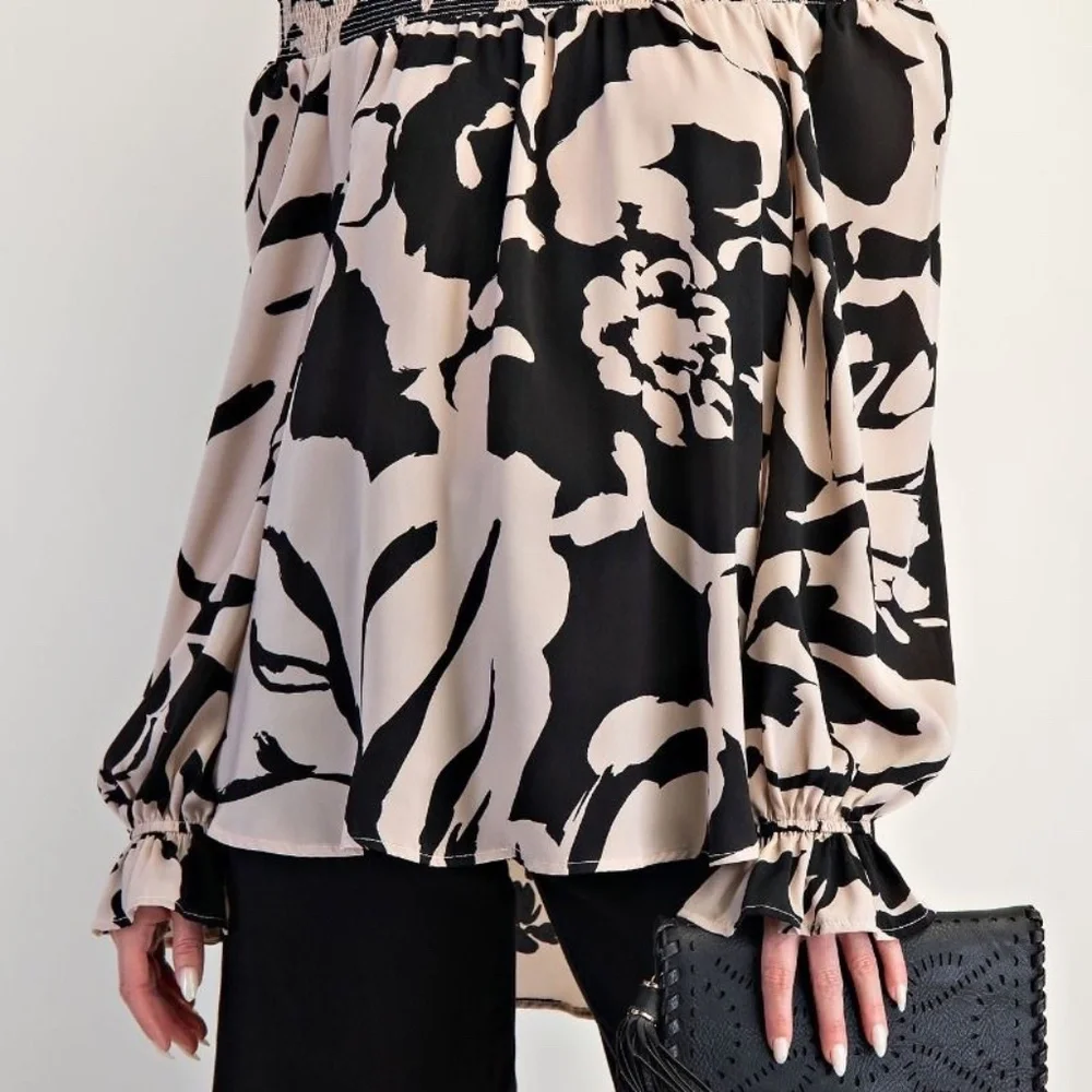 NEW EASEL SMOCKING OFF SHOULDER MIRABELLE BLOUSE TOP SHIRT SMALL OVERSIZED - Picture 8 of 10